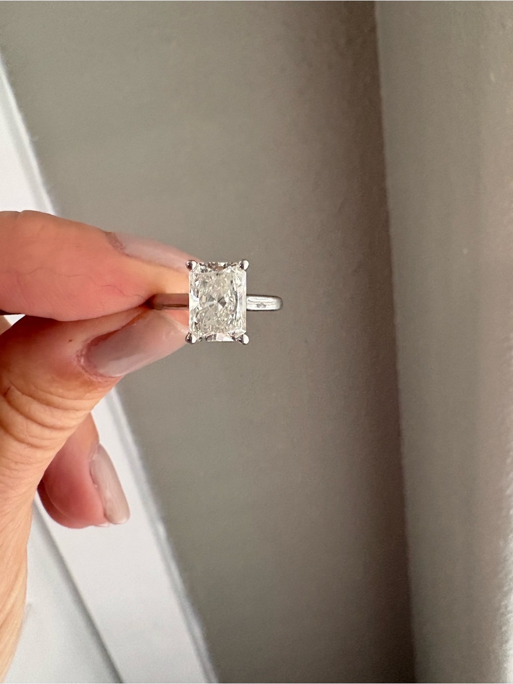 Platinum 2 ct radiant Cut lab diamond with partial halo Engagement Ring - White - Picture 5 of 16
